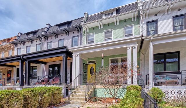 Large Petworth Home - Ideal for Groups and Easy DC Access