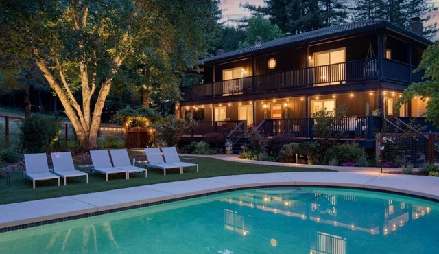 Lazy Lightning Lodge | Pool, Spa & 20 Acres