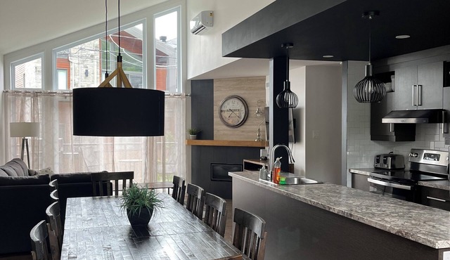 Le 29 - Summit Nest - Cozy ski/bike retreat
