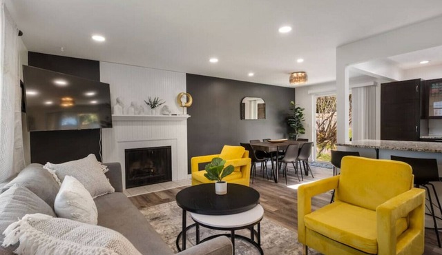 Location, Space, & Serenity Perfect Group Getaway!