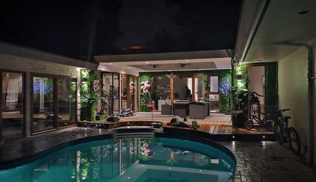 Lux White Rock Pool House Beachfront Resort like