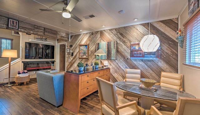 Luxurious Downtown Lodi Apartment in Wine Country!