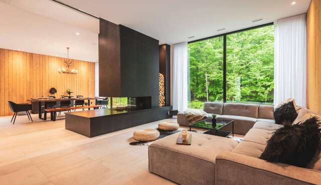Luxurious Heaven Lodge Tremblant-4 Bdrs w/HotTub