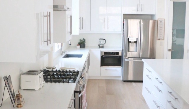 Luxury 5 Bedroom Multi-Family Home