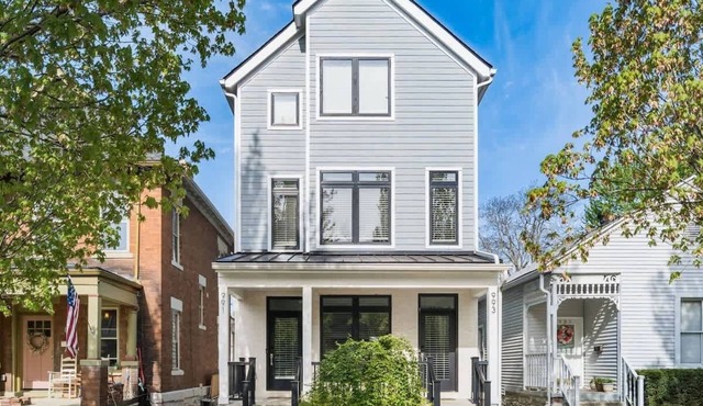 Luxury 6BR Townhome Duplex | Family Stay