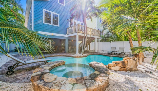 Luxury Home with Private Pool and Spa! Short Walk to Beach! - Mojito Splash