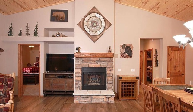 Luxury living at Torreon's 2 bed/2 bath Golf Villas