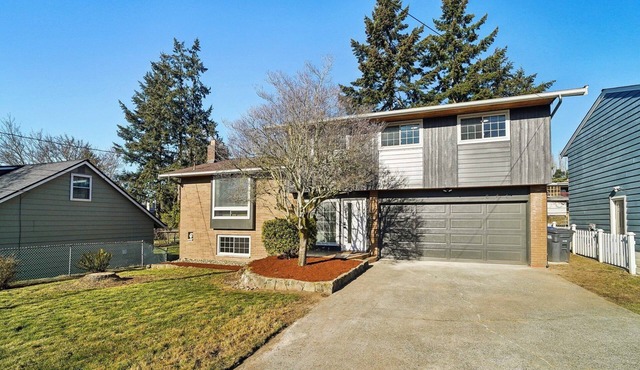 Luxury Retreat near beaches, Only 12 miles to Seattle