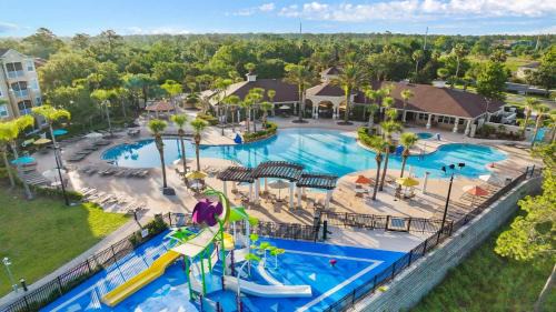Luxury Themed Villa with Pool Near Disney & Attractions