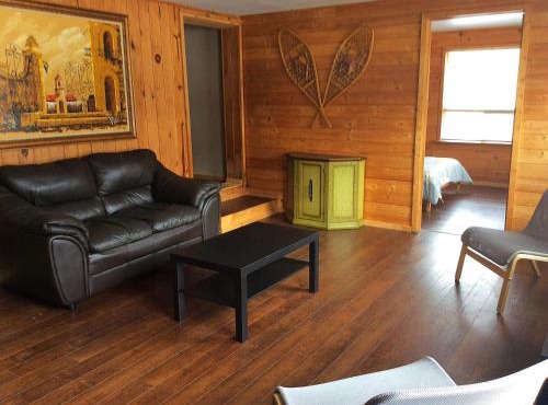 Madawaska Lodge-Cottage