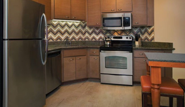 Marriott's Summit Watch 1 King Bedroom Villa Sleeps 4