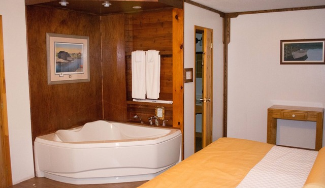 Mayflower Inn and Adventures