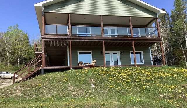 Mechanic Lake Lodge is near Fundy National Park and the Fundy Trail PARKWAY.