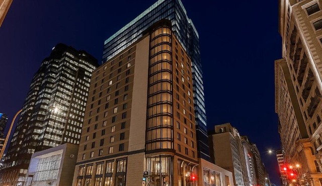 Metcalfe Hotel Montréal by Gray Collection