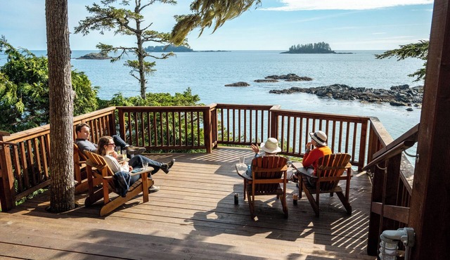 Middle Beach Lodge