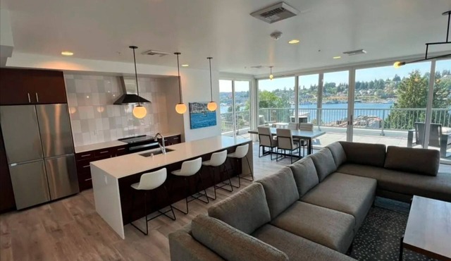 Modern 1BR Retreat – Fully Furnished, Pet-Friendly, and Minutes from Downtown