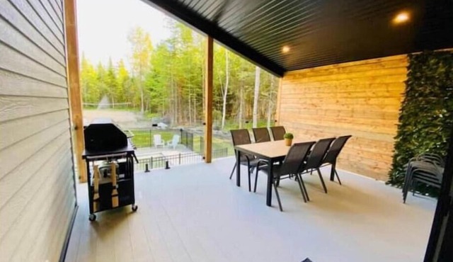 Modern Chalet 2022 3 Bed/2Bath