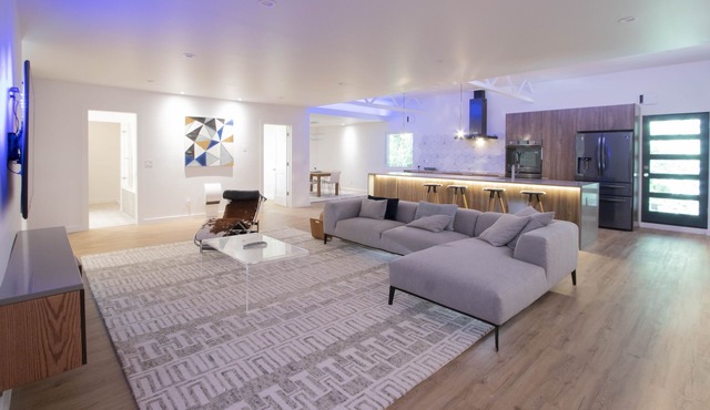 Modern Living in Kirkland