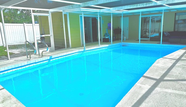 Modern Sarasota Retreat Near Downtown & Beaches!