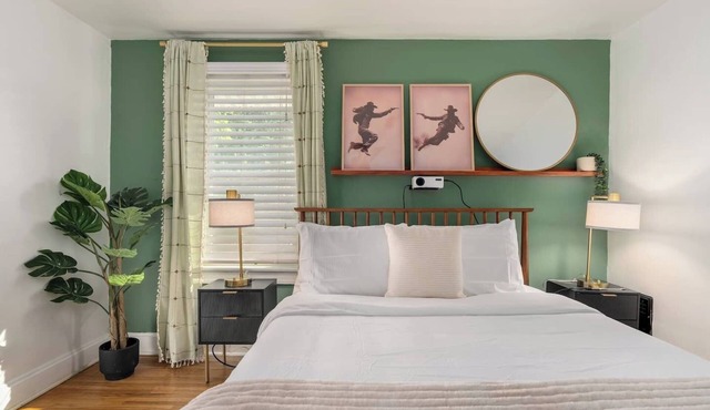 *MTR* Hot Tub | EZ Parking | 2BR by German Village | 30 day min