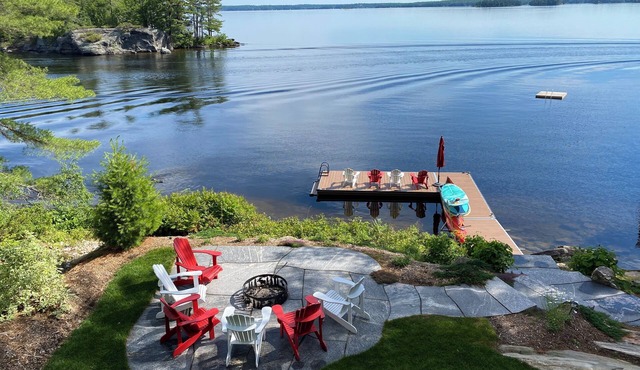 Muskoka lakefront cottage for families, on the "Big Three"!