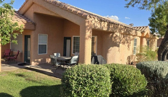 NEED A GOLF GETAWAY? Welcome to Masters Villas Resort, on Oasis golf course.