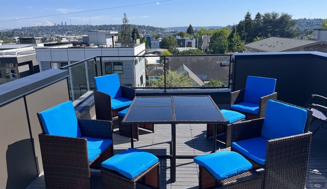 New Ballard Home in trendy walkable neighborhood