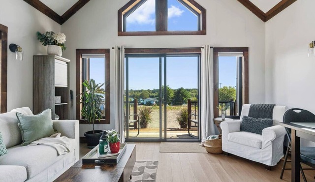 Nordic Spa Retreat, 6 beds, 3 baths, 3 kitchens