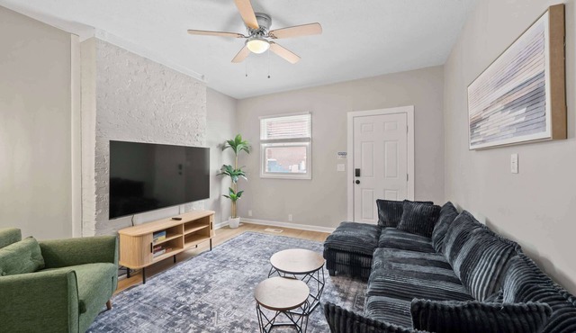 North Pearl Residencies 876