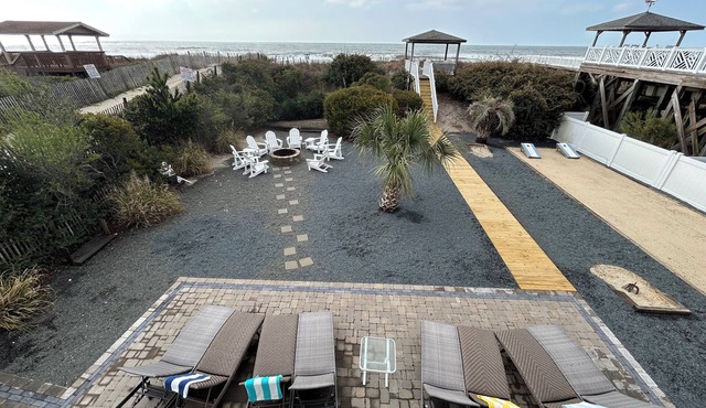 Nothing Beats Ocean Front! - Great Views - Direct beach access - Many updates