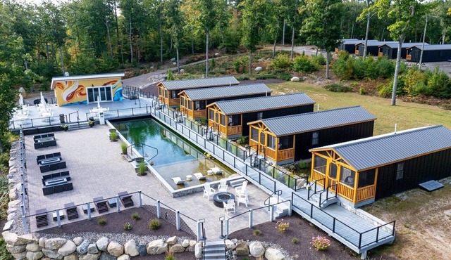Nuthatch Limit 4 2 Bedroom Cabin