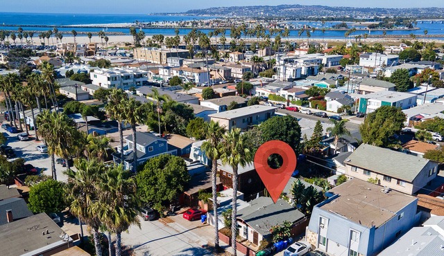 OB Cottage Retreat: Best Location, Patio & Beach!