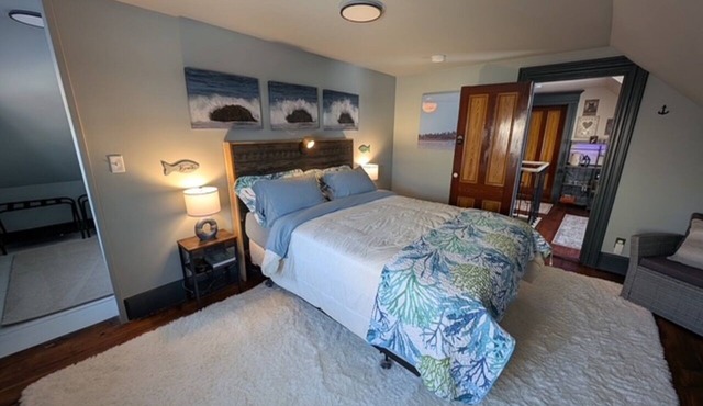 Oceanfront B&B on the Lighthouse Route. nFamily/Pet friendly, Warm Hospitality!