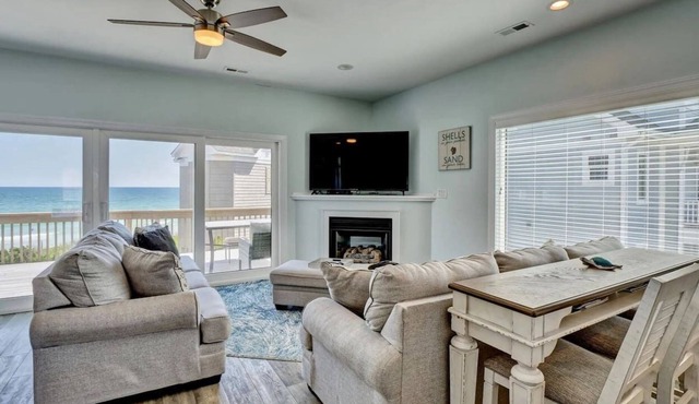 Oceanfront 5bed w/POOL in Village of Stump Sound.