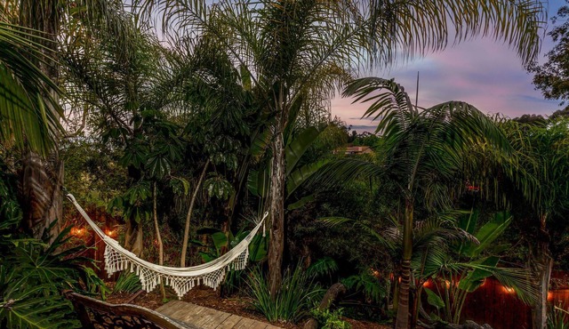 Oceanside Jungalow | Pvt. Hot Tub, A/C, 5 Min To Beach And Updated Kitchen!
