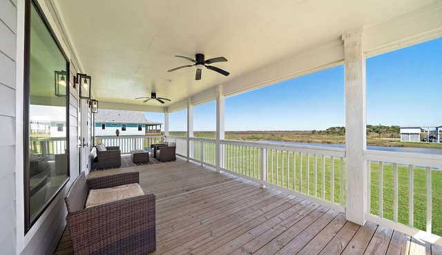 Pelican Perch | Beautiful Water Views