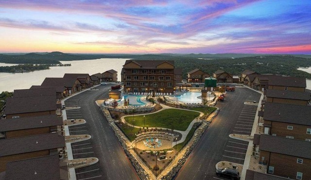 Penthouse Condos with Panoramic Lake Views!