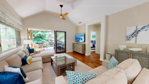 ❤PiH❤ Coco Cabana FREE Resort Pool Waterslide Passes Newly Decorated Bikes