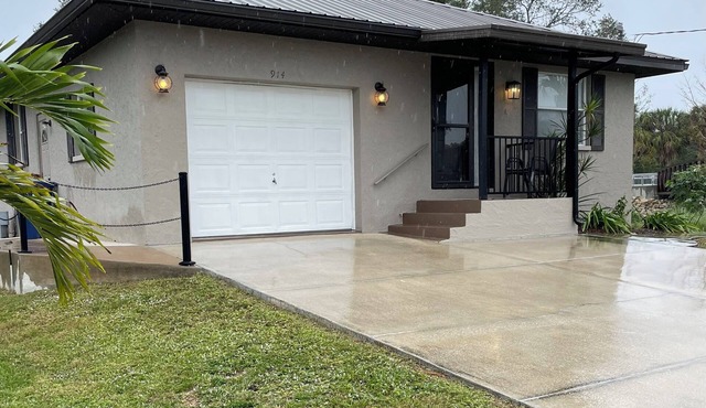 Pinecraft - the House at Phillippi Crossing - 3 bedroom, 3 bathroom