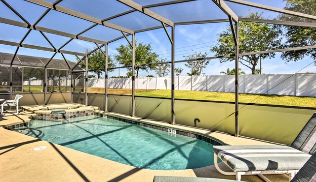 Pool & Hot Tub: Resort-Style Davenport Villa