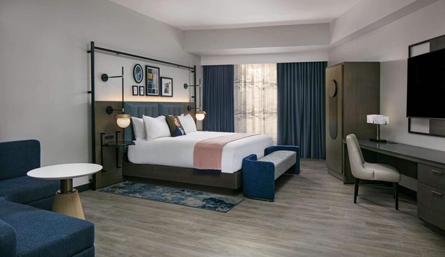 Prime Downtown Location! Classy and Pet-friendly Accommodation Near The Capitol