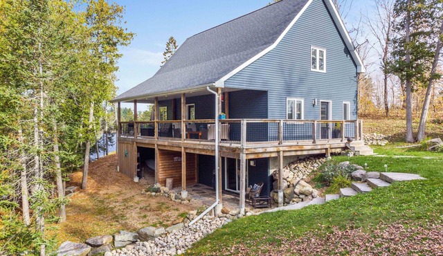 Private Lakefront Cottage on Whitestone Lake - Pet Friendly!