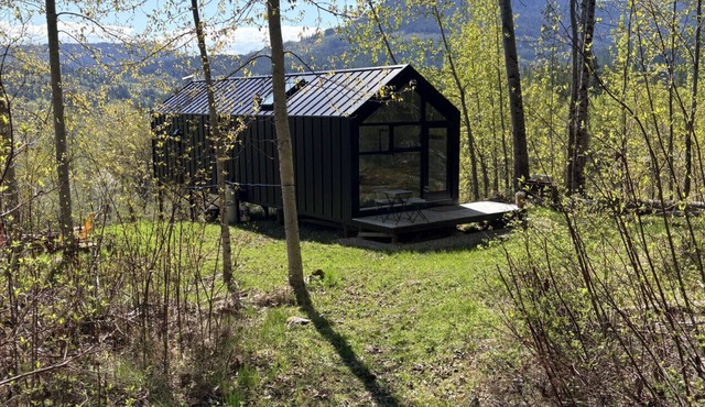 Private Modern Cabin | Views for Days | Trails to Town
