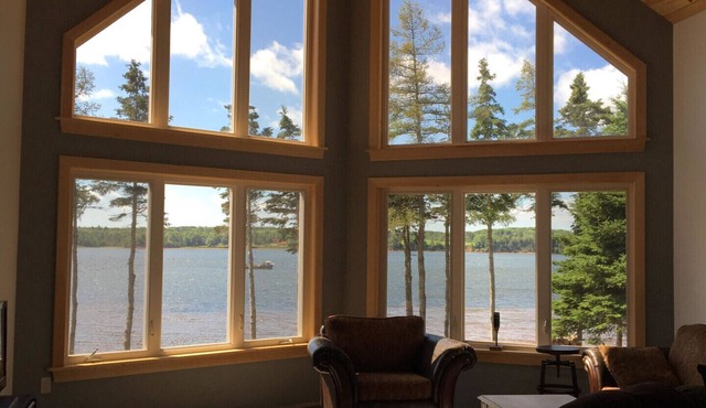 Pura Vida Cottage on Boughton River