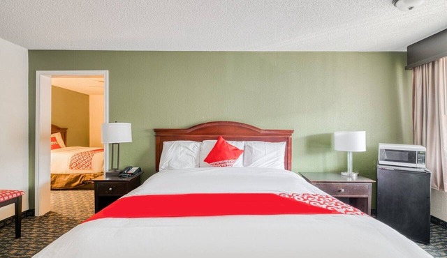 Queen Bed | Rosenberg TX