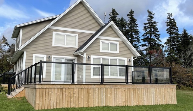 Quiet 2 Bedroom Cottage With Water View Of The Sou'West River