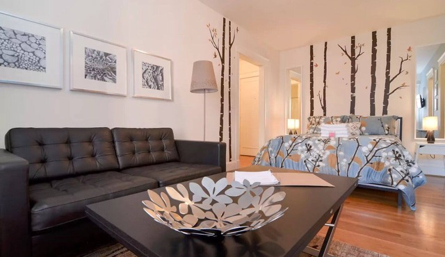 Quiet Flat. Vibrant Neighborhood! Walk to Pike Place, great restaurants & more.