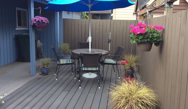Quiet One-Bedroom Cottage with Deck in Walkable Neighborhood
