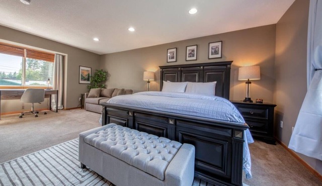 Radium 5BR Home | Ping Pong, Foosball, & Gazebo