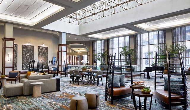 Renaissance Mobile Riverview Plaza Hotel